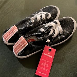 Roxy Bayshore shoes US 7.5 new with tags